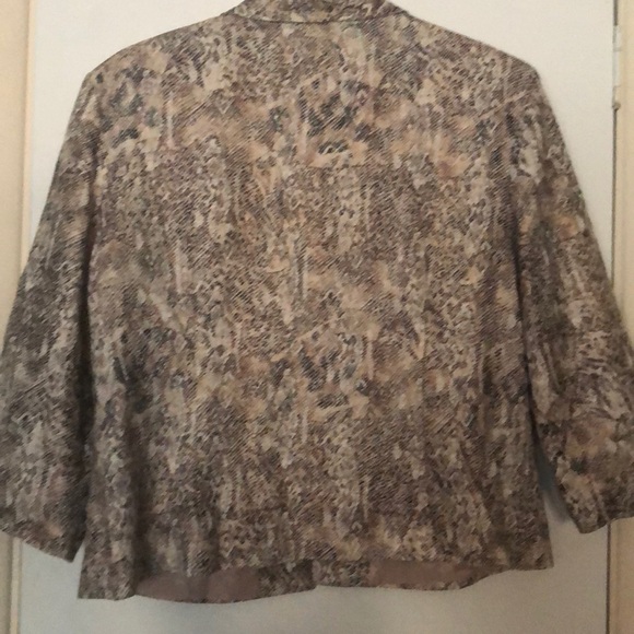 Dress barn overcoat - Picture 5 of 6